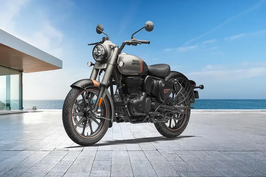 2025 Royal Enfield Classic 350 Returns in a Stunning New Look – Massive Discount Offer on This Budget-Friendly Icon! 3 2025 Royal Enfield Classic 350 Massive Discount