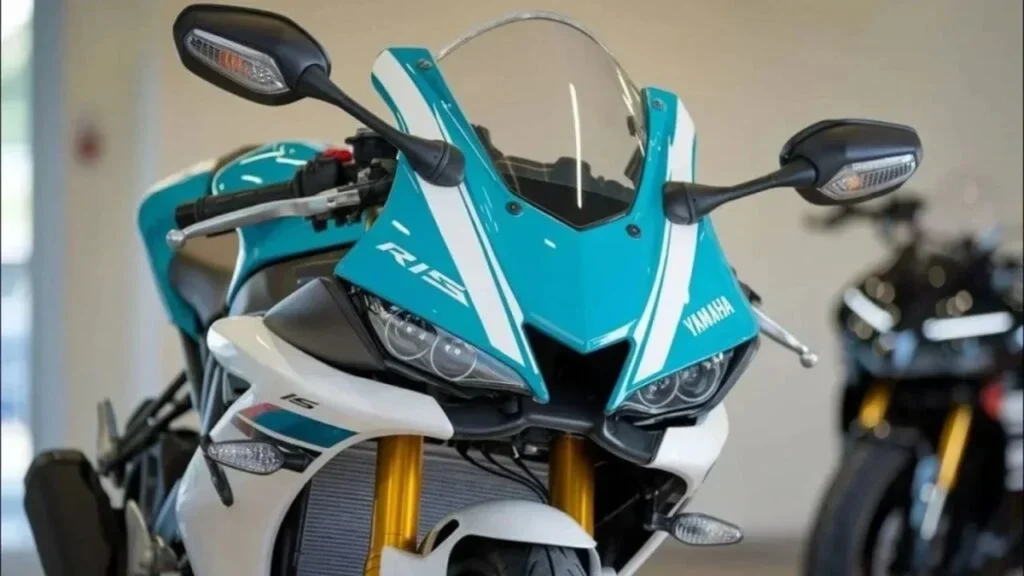 Yamaha R15 V5 2025 Mileage Surprise — Dhamaka Offer Buzz with Big Savings EMI Talk 2 Striking Design